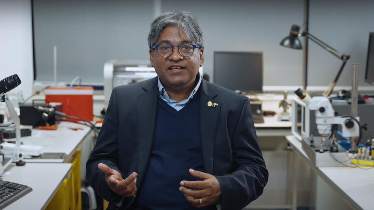 Prof Ravi Silva in a lab