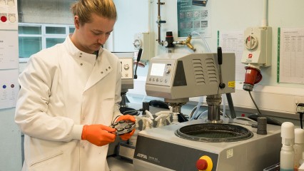 Metallographic preparation
