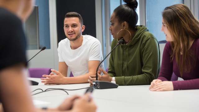 Students in an English and Translation lesson