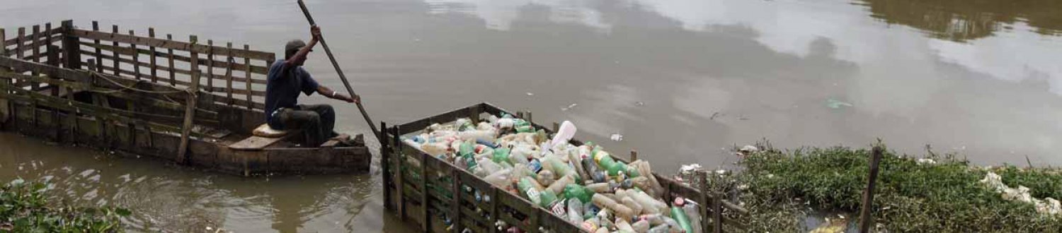 Waste collection in a river