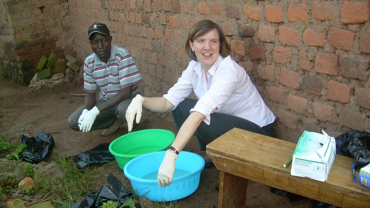 Martha Betson and a member of the ZooTRIP project.