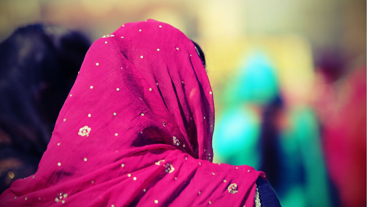 Woman wearing a headscarf