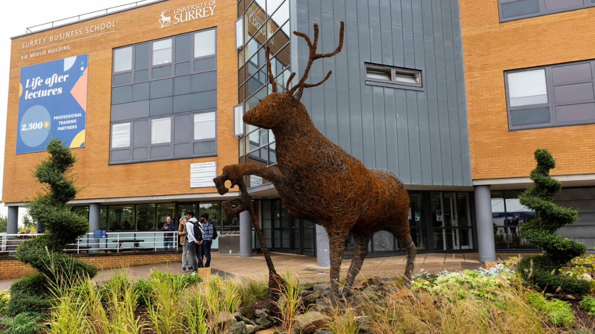 Surrey_business_school