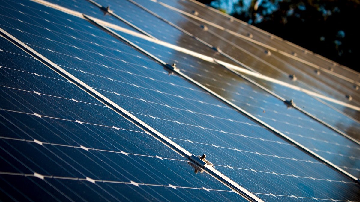 Major Breakthrough in Solar Panel Efficiency - The Renewable