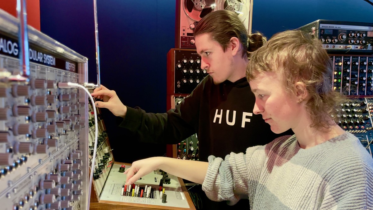 Students in Synth Lab